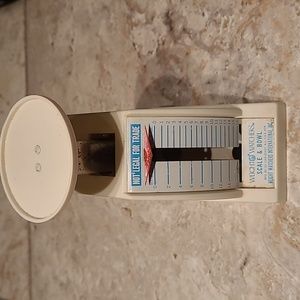 Weight Watchers diet scale